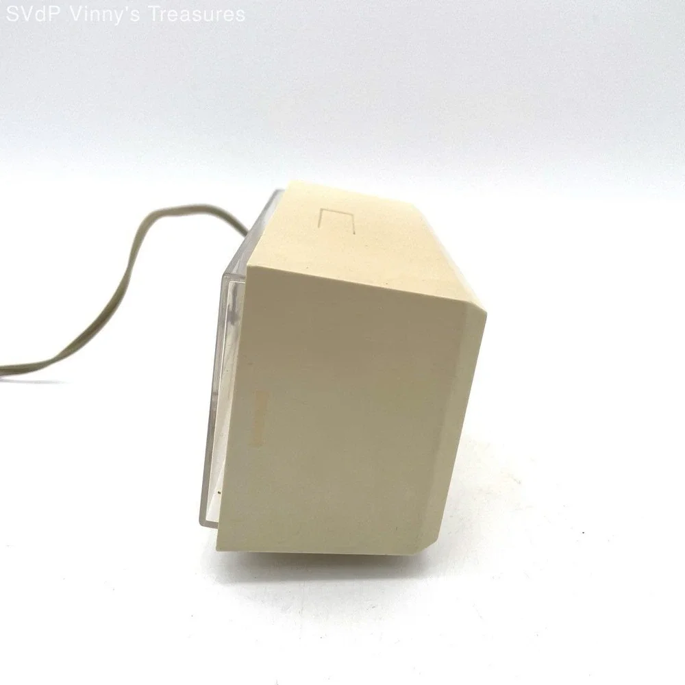 Vintage Westclox Aspen Delite Electric Alarm Clock Model 22166 Cream‎ Beige